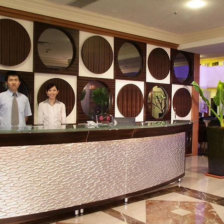 Yoai Hotel Yilan Exterior photo